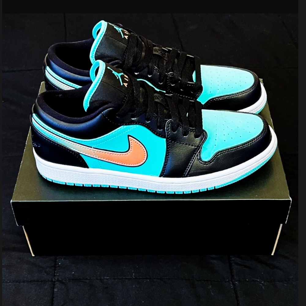 Air Jordan 1 Low SE “Tropical Twist”